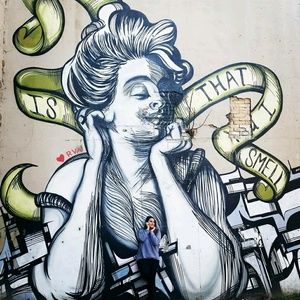 Meet your Posher, Amana